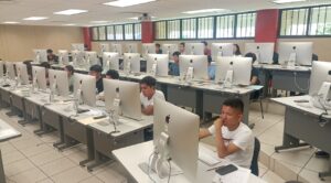 La Universidad Tecnológica Emiliano Zapata realizó el examen digital de admisión para mil 750 aspirantes