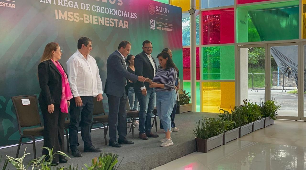 Progresa Modelo IMSS-Bienestar en Morelos con credenciales a personas sin seguridad social