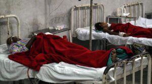 Detenido el sistema de salud en la India