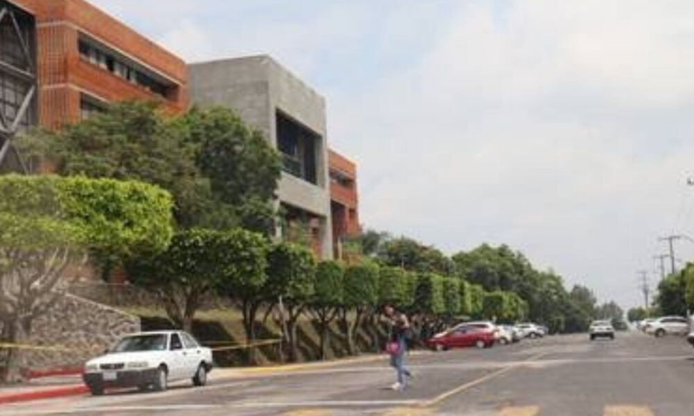 Regresan a la UAEM 40 mil estudiantes