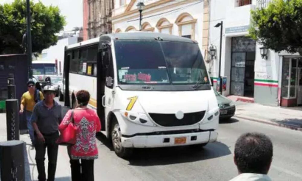 Ciudadanía se Pronuncia en Contra del Aumento de Tarifas en Transporte Público