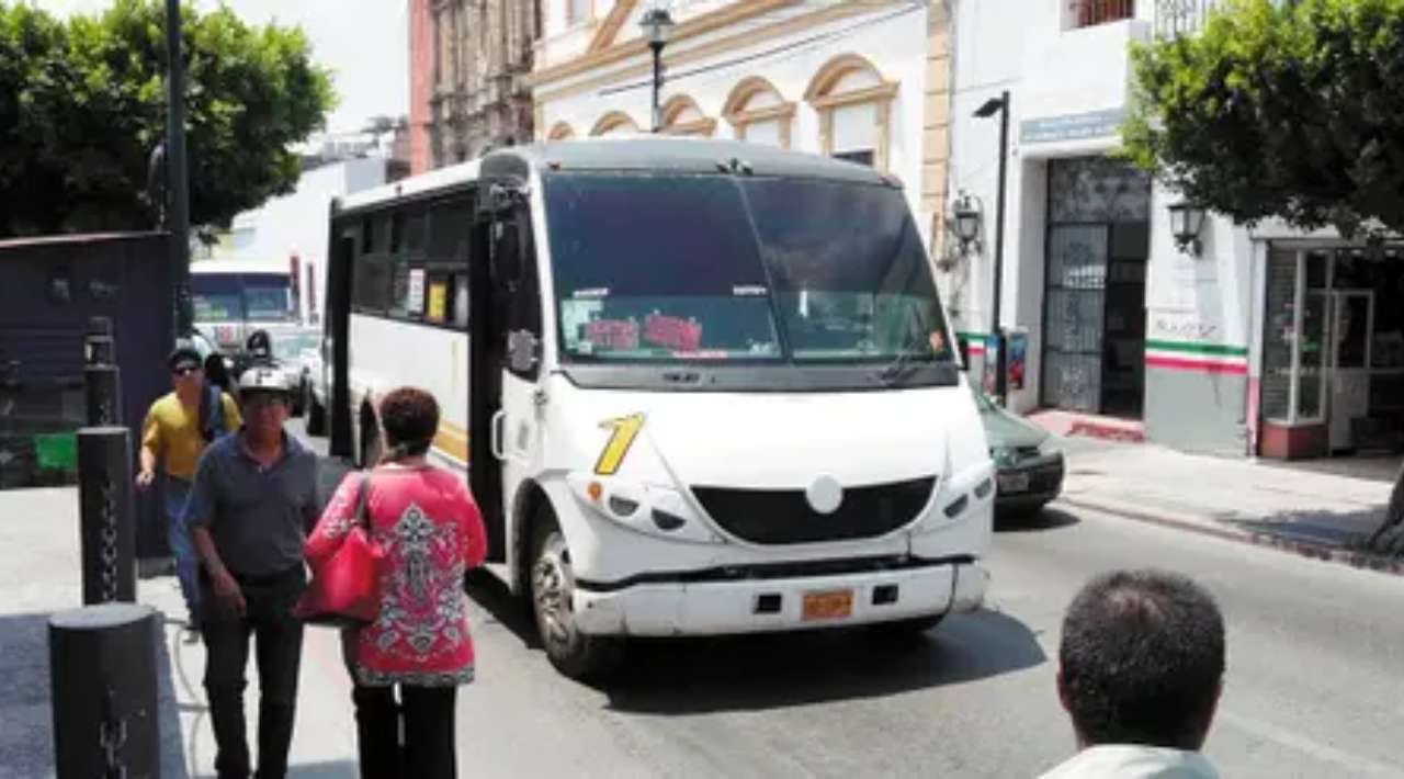 Ciudadanía se Pronuncia en Contra del Aumento de Tarifas en Transporte Público