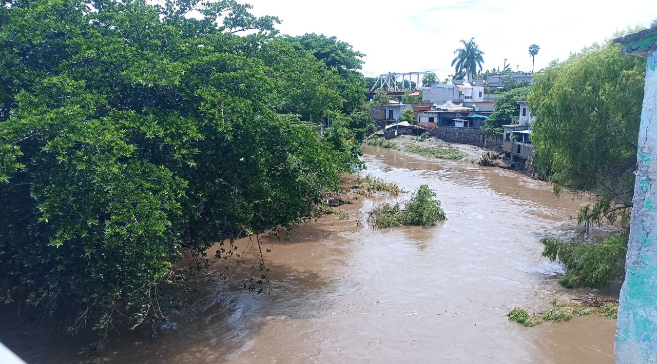 CEAGUA exhorta a la población a tomar precauciones ante intensas lluvias en Morelos