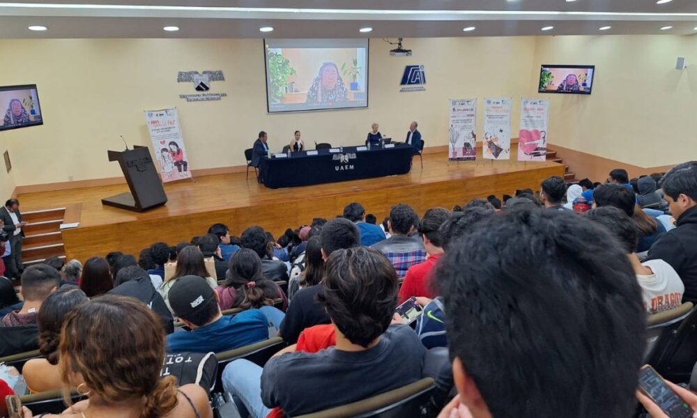 La Facultad de Contaduría, Administración e Informática de la UAEM conmemora el Día Internacional de la Paz con diversas conferencias