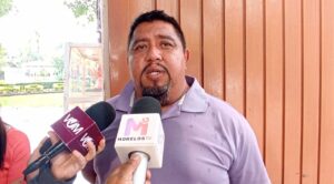 Productores de rosas en Temixco enfrentan riesgo de plaga por lluvias intensas