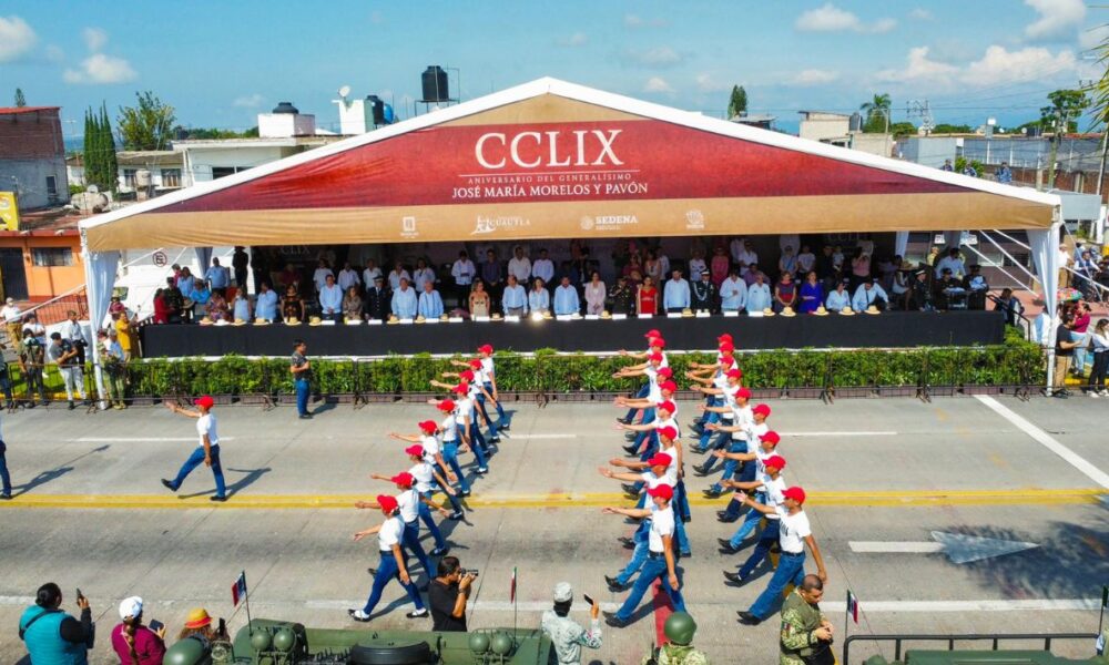 Éxito en el Desfile Cívico-Militar por el Natalicio de José María Morelos en Cuautla