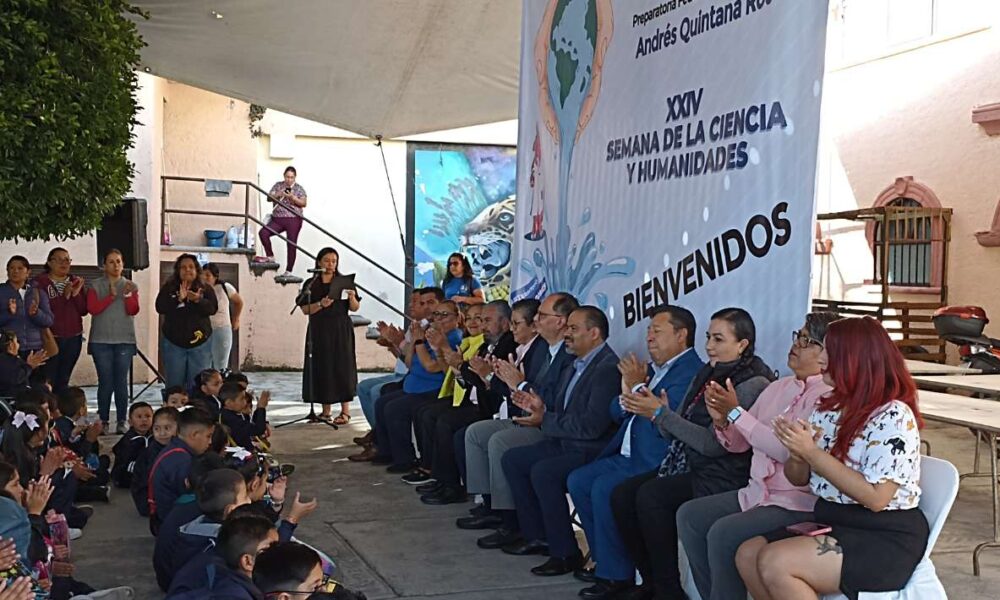 Fomentando el Interés por la Ciencia en la Preparatoria “Andrés Quintana Roo”