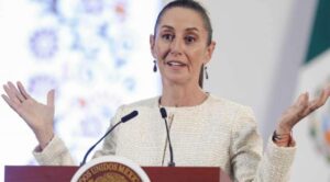 Claudia Sheinbaum critica propuesta de anulación parcial de la reforma judicial y cuestiona renuncias de ministros de la SCJN