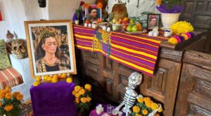 Celebración del Día de Muertos en Cuernavaca: Un Tributo a Frida Kahlo