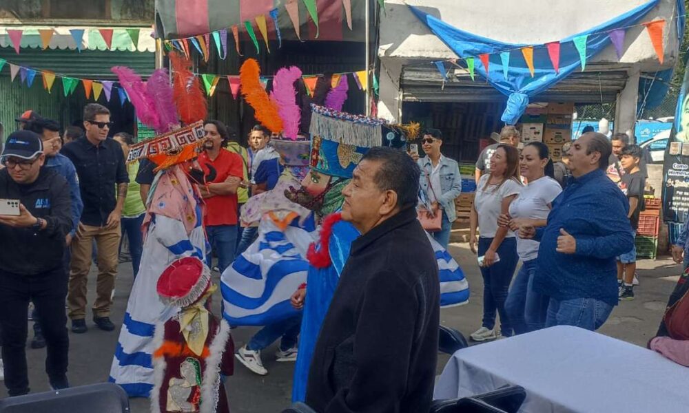 Locatarios del Tianguis Circo celebran 45 años de historia y tradición en Cuernavaca