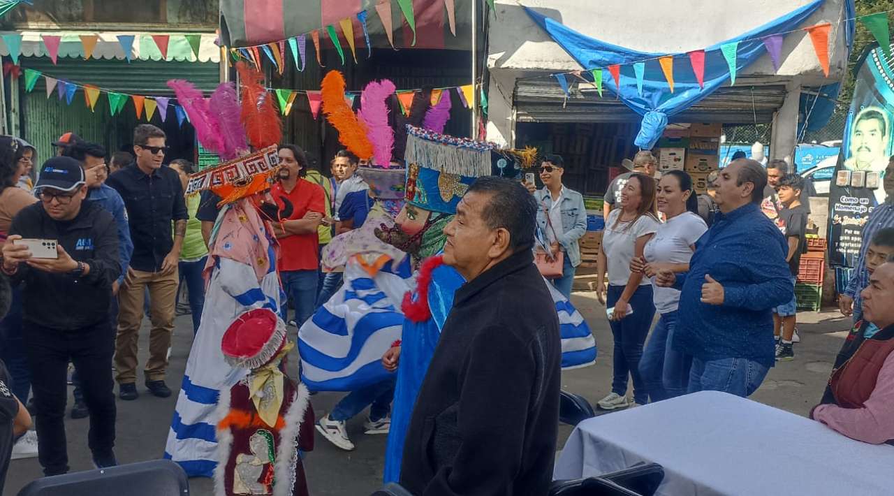 Locatarios del Tianguis Circo celebran 45 años de historia y tradición en Cuernavaca