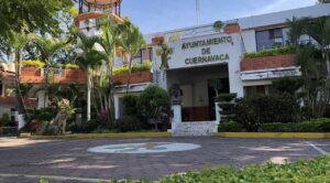 Reconocen a comerciantes y trabajadores de los mercados de Cuernavaca por su esfuerzo y dedicación