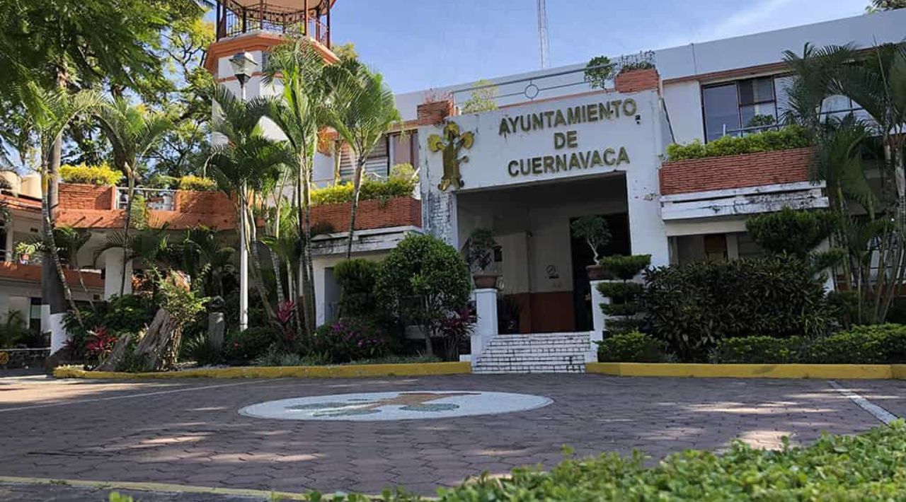 Reconocen a comerciantes y trabajadores de los mercados de Cuernavaca por su esfuerzo y dedicación