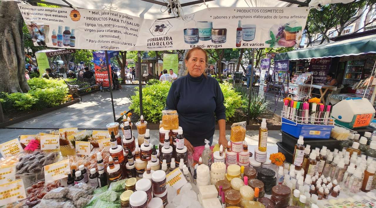 Apicultores de Morelos buscan apoyo del gobierno estatal para frenar uso de fumigantes que afecta la producción de miel