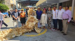 Secundaria 14 de Cuernavaca Celebra Día de Muertos con el Programa “Una Mirada Hacia el Pasado”