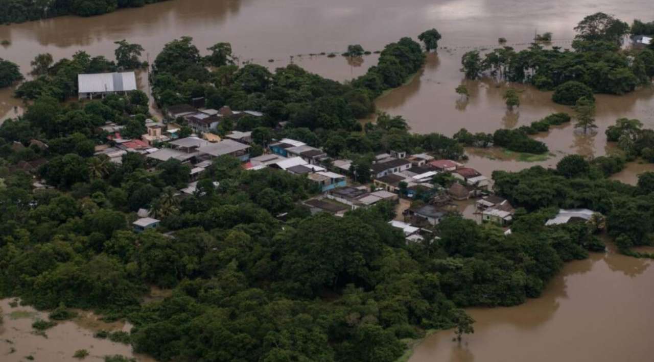 Suspensión de clases en Veracruz por inundaciones