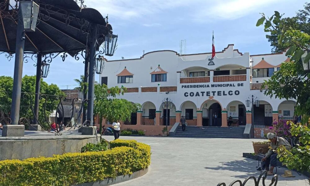 Coatetelco rendirá homenaje a la maestra Teódula Alemán con ofrendas en el Día de Muertos