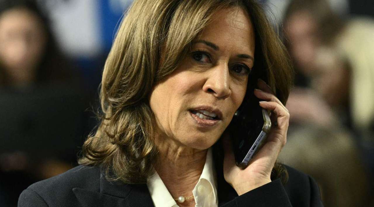 Kamala Harris Felicita a Donald Trump y Reconoce su Derrota en Elecciones Presidenciales