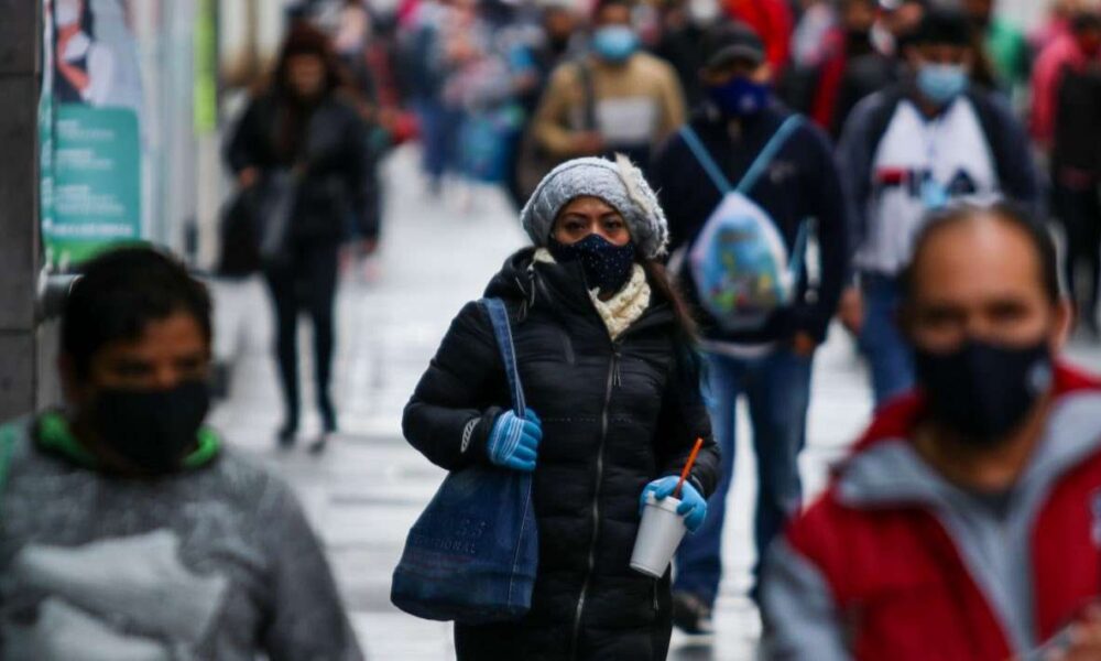 Frente Frío 11 trae bajas temperaturas, lluvias y fuertes vientos a México