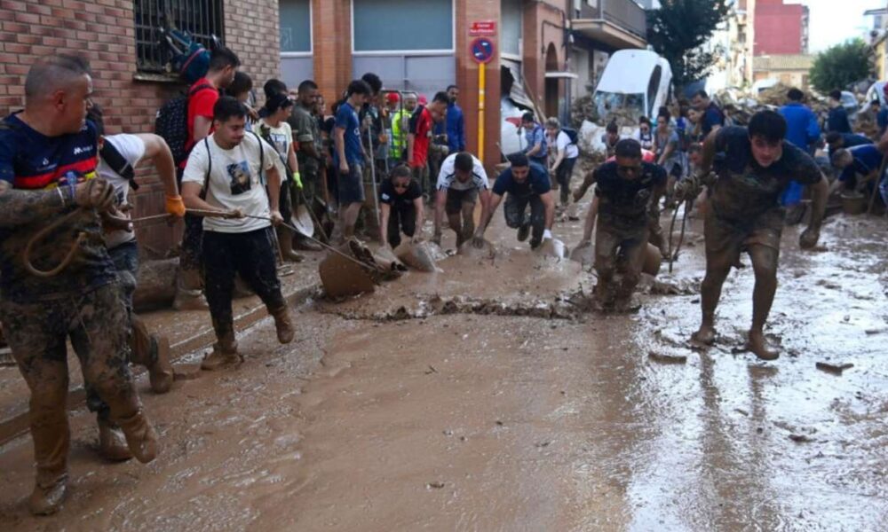 Realizan concentraciones silenciosas en Valencia a un mes de la DANA