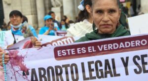 Comisiones del Congreso de CDMX aprueban eliminar el delito de aborto del Código Penal