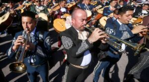 CDMX rompe récord Guinness con el mayor número de mariachis en una sola actuación