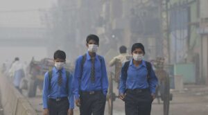 Miles de afectados en Pakistán por altos niveles de contaminación