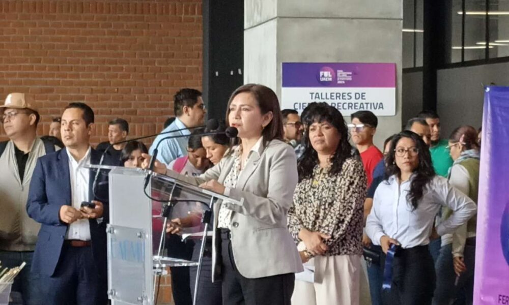 Inicia la Feria Universitaria del Libro en la UAEM