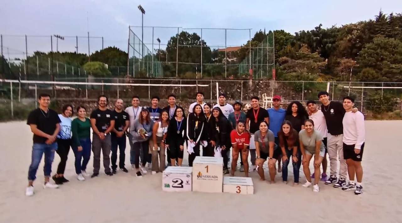 Intensa Competencia en la Décima Edición de la Copa Interfacultades de Voleibol de Playa 2024 en la UAEM