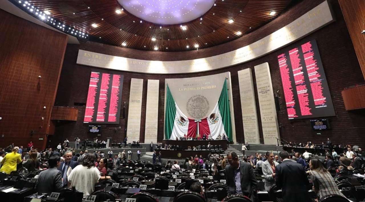 Aprueban extinción de organismos autónomos en la Cámara de Diputados