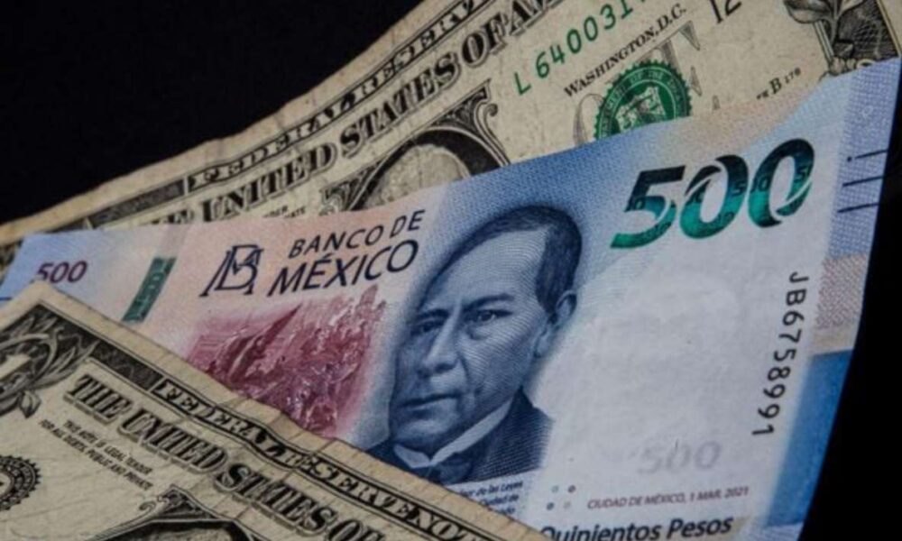 El peso mexicano retrocede en la jornada electoral de EE. UU.