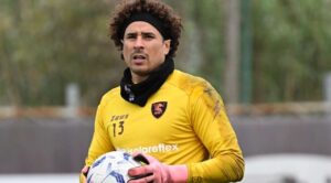 Guillermo Ochoa vive momentos complicados en el AVS Futebol SAD de Portugal