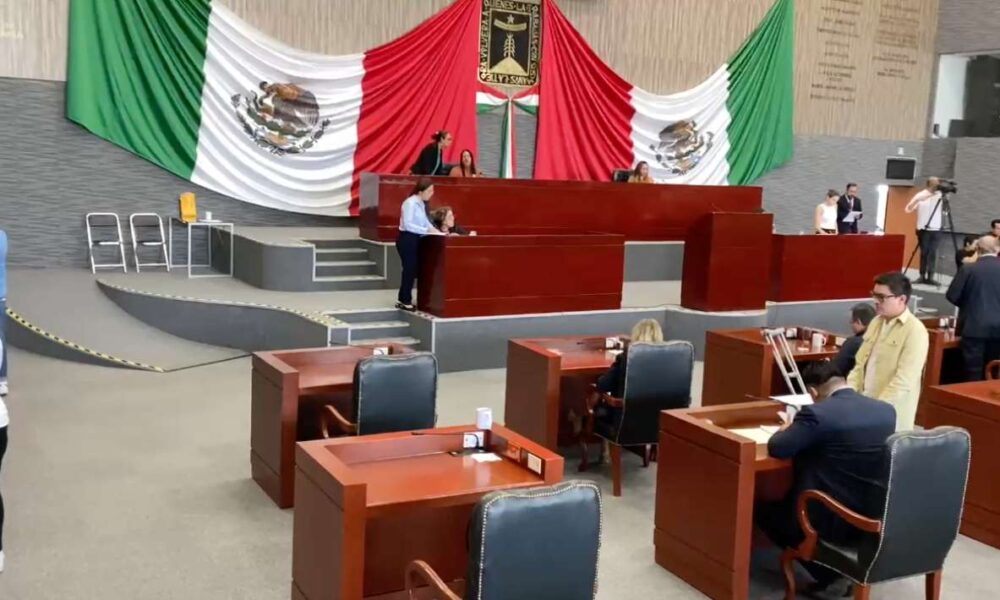 Aprueba Congresos leyes de ingresos de municipios 2025