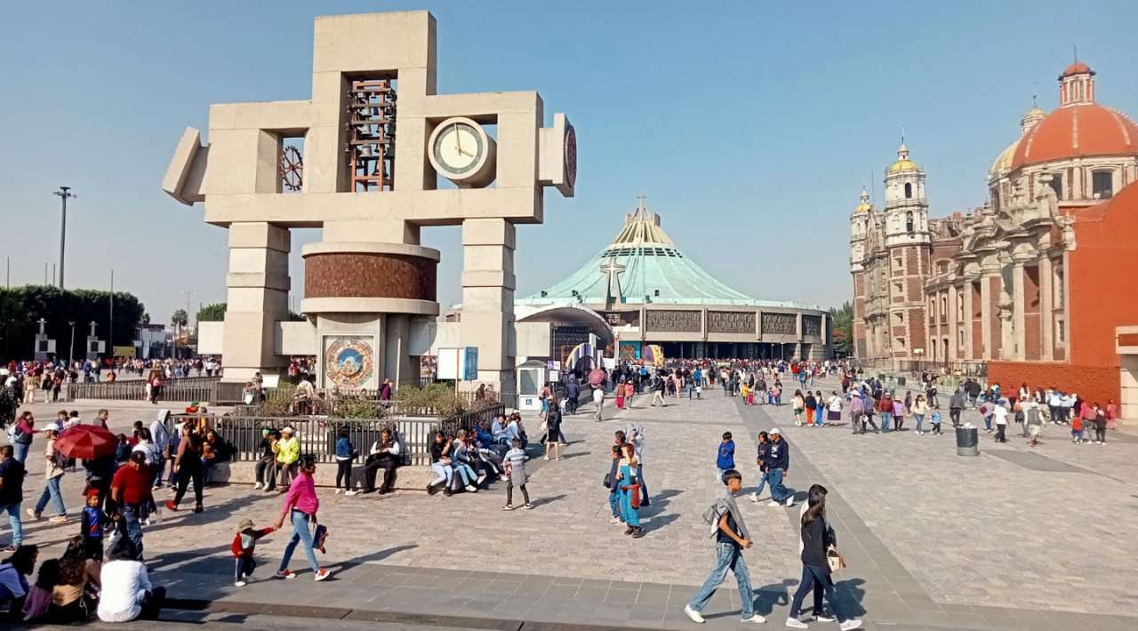 Llegan millones de peregrinos a la Basílica de Guadalupe