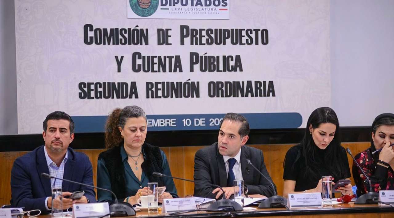 Aprueban dictamen de Presupuesto 2025 en comisiones; reasignan gasto a universidades