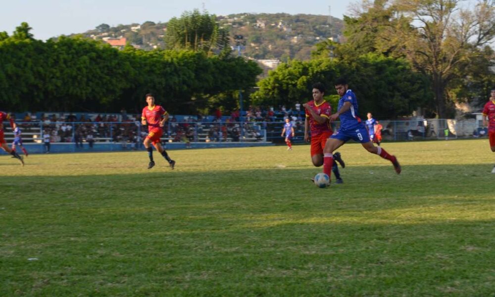 Tigres de Yautepec se lleva el clásico morelense ante Caudillos de Morelos