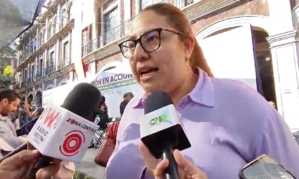 Instalan mega nacimiento en el zócalo de Cuernavaca