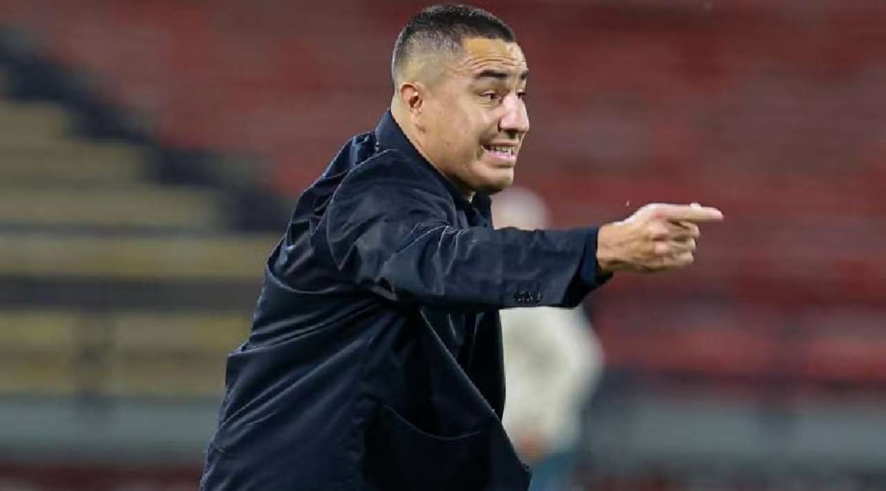 Efraín Juárez renuncia como director técnico del Atlético Nacional tras ganar la Liga y Copa de Colombia