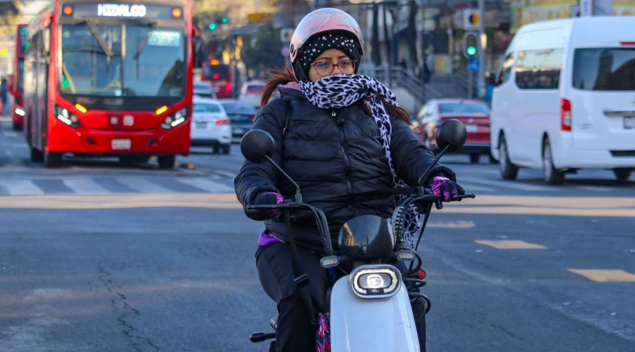 Prevén bajas temperaturas en CDMX; activan alerta naranja y amarilla para siete alcaldías