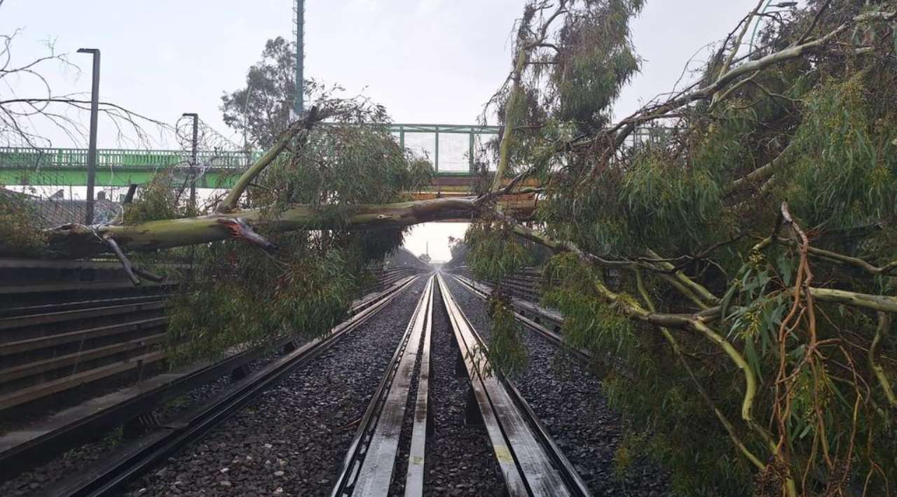 Autoridades activan alerta amarilla por vientos fuertes en la CDMX