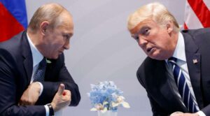 Trump acuerda con Putin iniciar negociaciones para poner fin a guerra en Ucrania