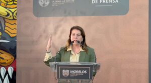 Gobernadora de Morelos respalda el derecho a decidir de las mujeres