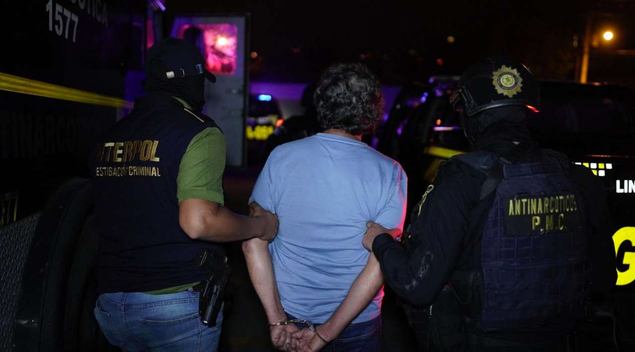 Autoridades mexicanas trasladan a Guatemala a líder narcotraficante