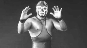 Luto en la Lucha Libre: Fallece Ciclón Ramírez a los 64 Años