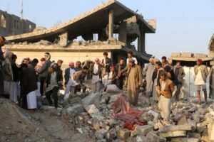 Bombardeo de EU deja 68 muertos en Yemen