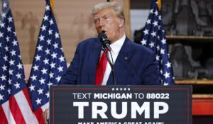 Cumple Trump 100 días de su segundo mandato, los celebra en Michigan
