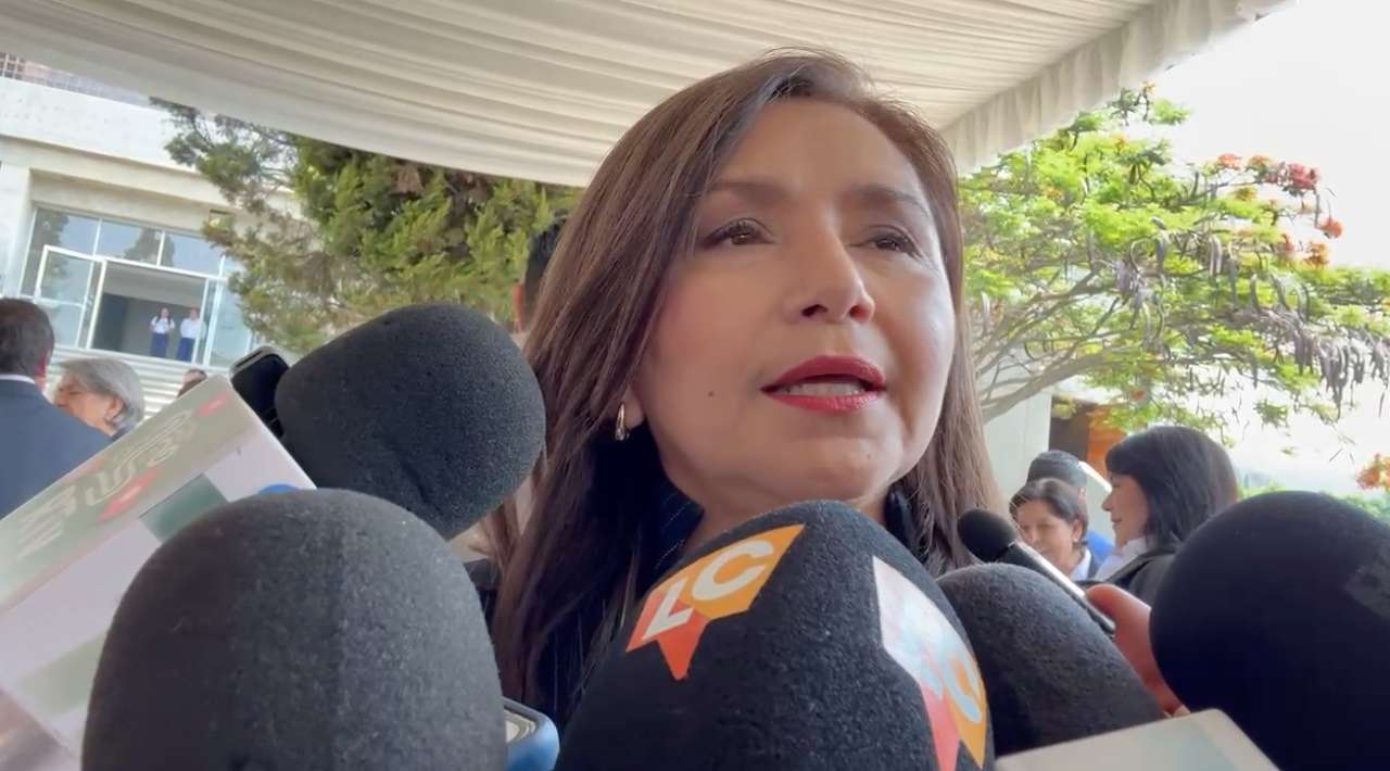 Rinde Viridiana León su primer informe como rectora de la UAEM; destaca reducción de deuda y aumento de matrícula