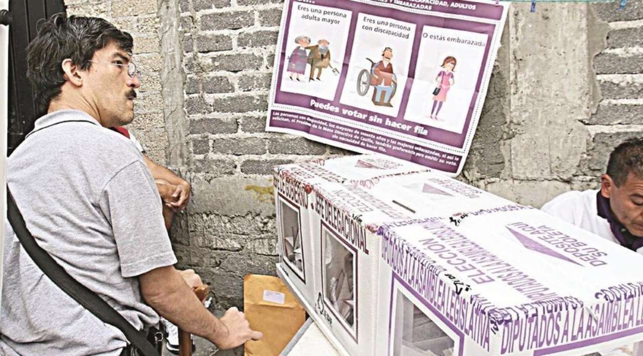 INE rechaza más de 24 mil solicitudes para observar elección judicial