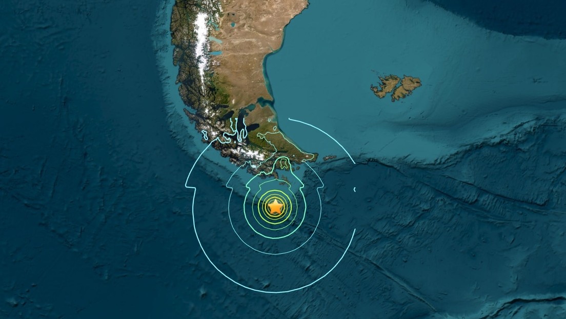 Alerta de tsunami en sur de Chile por fuerte sismo en el mar
