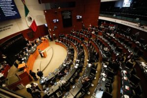 Legisladores mexicanos viajarán a EEUU para rechazar impuesto a remesas